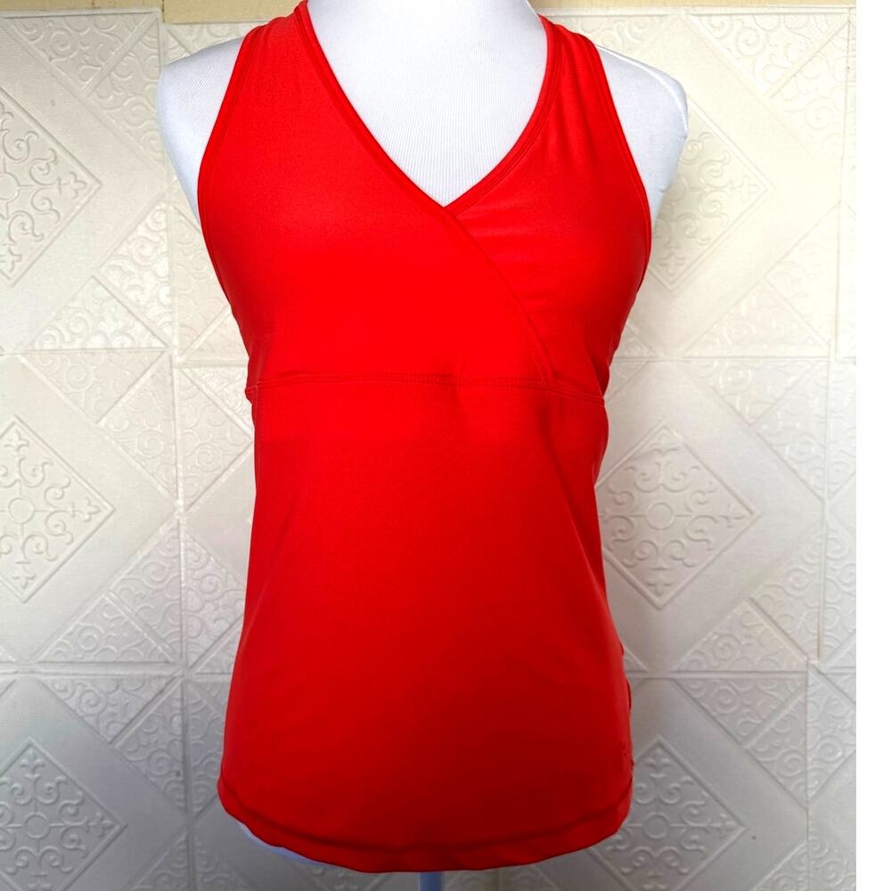 SKU2562 Danskin Now Women's Size Medium Orange Athletic Tank Top